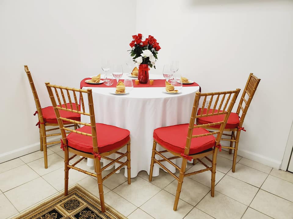 Tablecloth LARGE (60in)